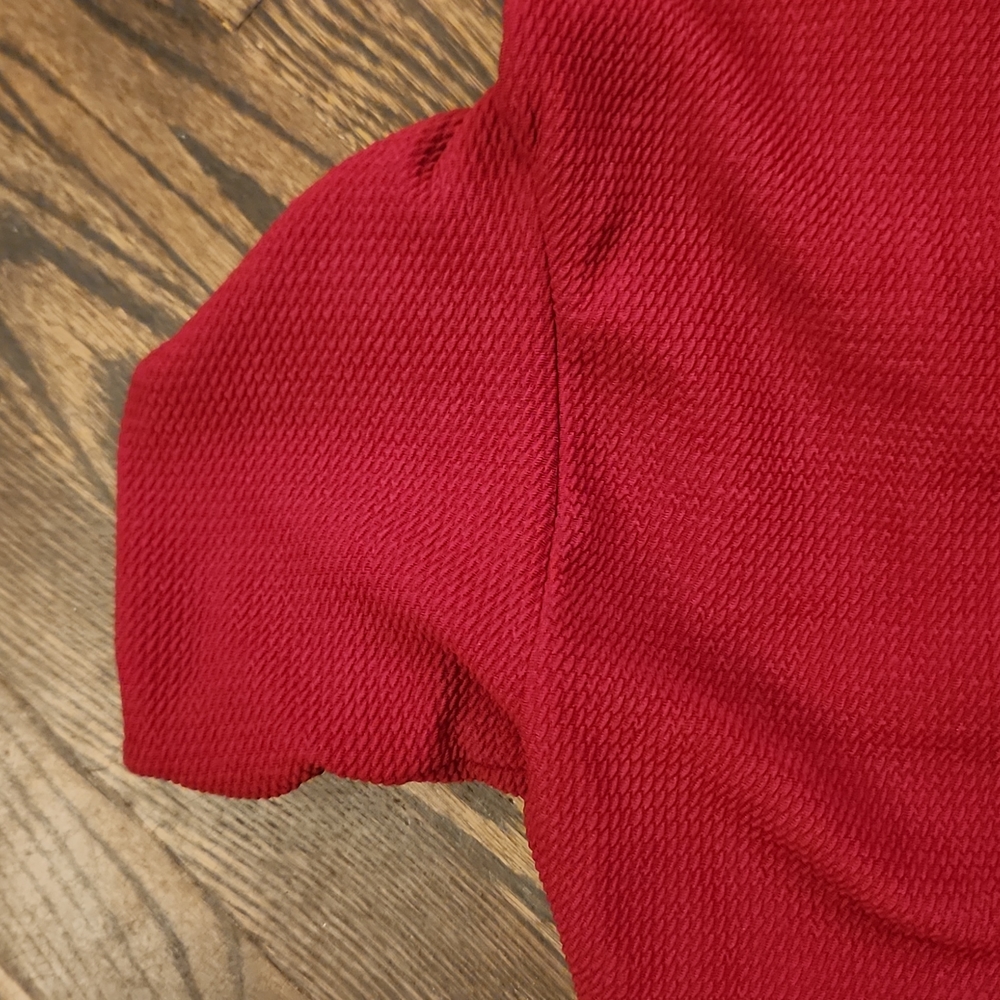 Lot 2 Sweaters - Picture 5 of 5
